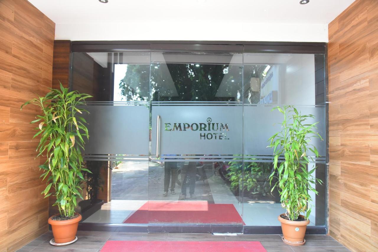 Emporium Hotel Mangalor Kültér fotó